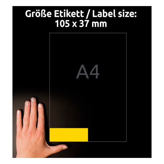 A kép egy kéz mellett méret specifikációt mutat, ami a 105 x 37 mm-es méreteket jelzi, a „A4” kiemelten jelenik meg.