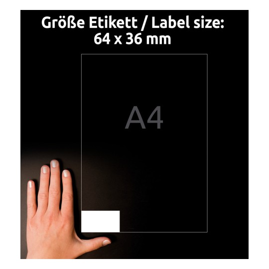 A kép egy kezet mutat egy címkeméret-diagram mellett, amely 64 x 36 mm-t jelez, A4-es méretű megjegyzéssel.