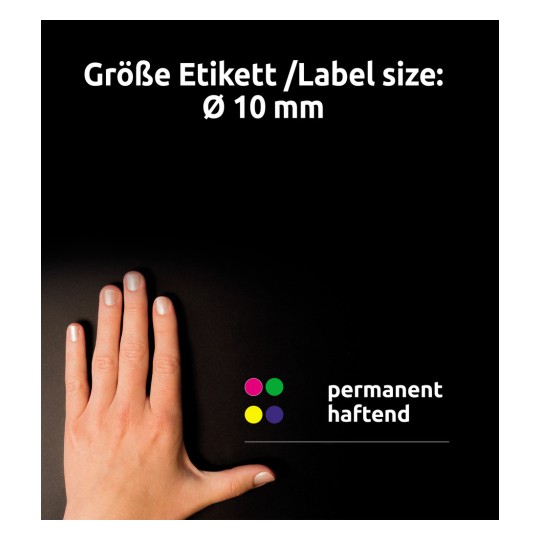 A képen egy kéz látható világos színű körmökkel fekete háttér előtt, németül és angolul 'Label size: Ø 10 mm' felirattal. Színes pontok és a 'permanent haftend' szöveg találhatók rajta.