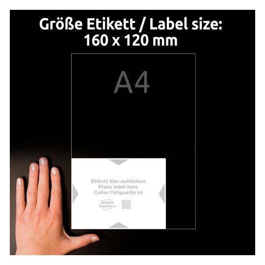 A kép egy 160 x 120 mm méretű címkét jelenít meg, valamint utasításokat a címke elhelyezésére vonatkozóan. Egy kéz a címke közelében van elhelyezve a méret jelzésére. A szöveg német és francia fordításokat, valamint egy logót is tartalmaz.