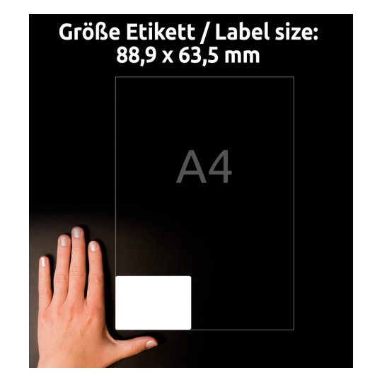 Kézzel való méretösszehasonlítás, Cikk: C6081-10, egy ív fényes címke, Méret: 88,9 x 63,5 mm, Szín: Fehér.