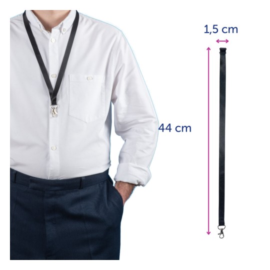A képen egy fehér inget és fekete nyakpántot viselő személy látható, amelynek hossza 44 cm, szélessége pedig 1,5 cm, ami arra utal, hogy az igazolványok vagy jelvények tartására szolgálhat.