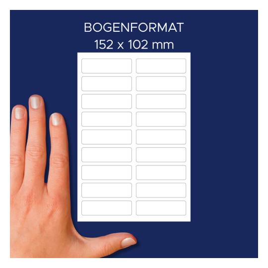 Méret-összehasonlítás kézzel, cikkszám: ETVET36X2PEN, egy ív textilcímke, méret: 13 x 45 mm, szín: ?