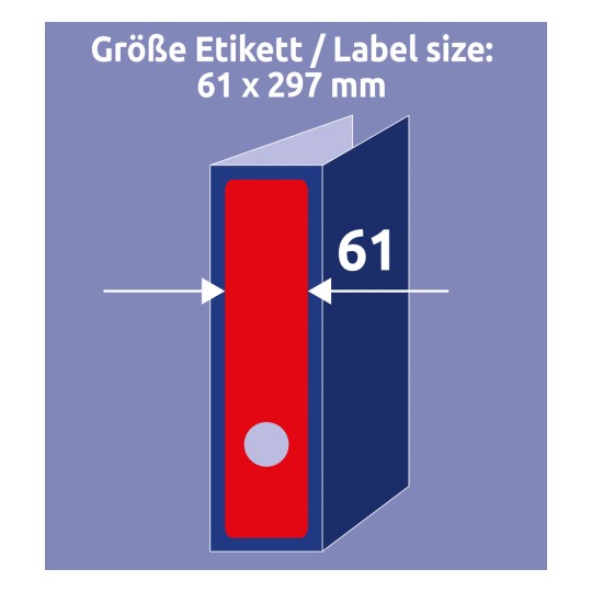 A kép egy címkeméret illusztrációját mutatja, amelynek méretei 61 x 297 mm, és egy mappa mellett van elhelyezve. A címke piros, a mappa kék. A háttér világoslila.