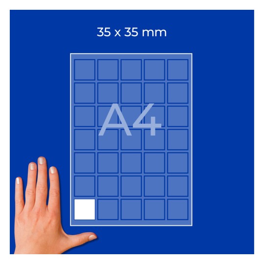 A4-es lap 35×35 mm-es négyzetráccsal, egy fehér négyzettel és egy kézzel a bal alsó sarokban?