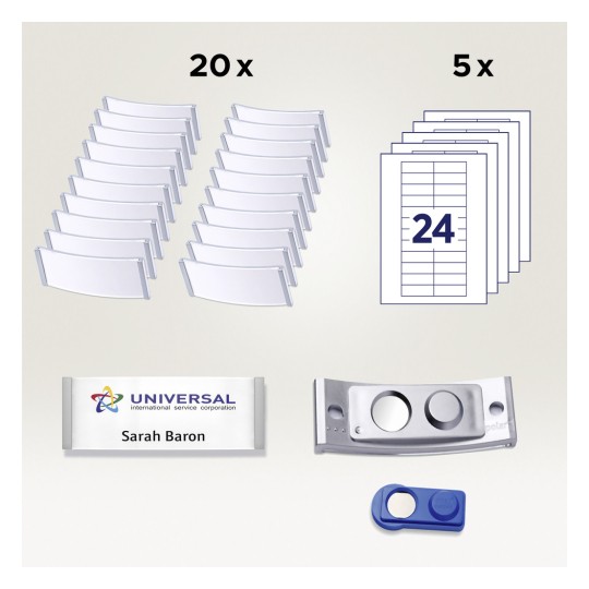 A képen 20 tiszta névjegytartó található, 5 ív címke, rajtuk a '24' szám szerepel, valamint egy névkitűző 'Sarah Baron' névvel és a 'UNIVERSAL international service corporation' logójával. Ezen kívül van egy kitűzős zsinór és egy névkitűző tartó is.