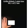 Méret-összehasonlítás kézzel, cikk: J8165-25, egy ív szállítási címke, méret: 99,1 x 67,7 mm, szín: fehér?